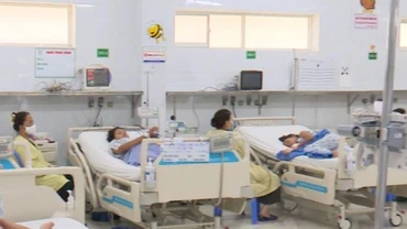 Khu vực điều trị bệnh nhân mắc sốt xuất huyết tại Bệnh viện Nhi đồng Đồng Nai.