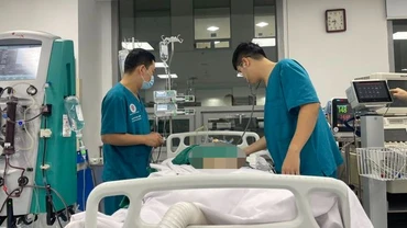 Bệnh nhân bị thuyên tắc động mạch phổi. 