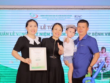 Chuyện làm mẹ kiên cường của những người phụ nữ hiếm muộn