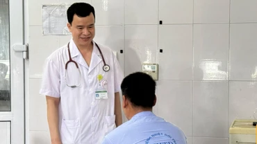 Bệnh nhân điều trị tại Bệnh viện Bệnh Nhiệt đới Trung ương. 