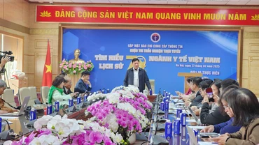 Thứ trưởng Y tế Đỗ Xuân Tuyên phát biểu tại buổi cung cấp thông tin cho báo chí về cuộc thi. 