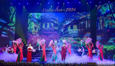 [Ảnh] Chương trình "Xuân ấm 2024" - san sẻ yêu thương