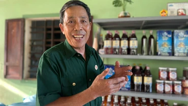Dựng cơ ngơi từ những giọt nước mắm nguyên chất
