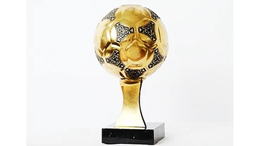 Đấu giá Quả bóng vàng của Maradona