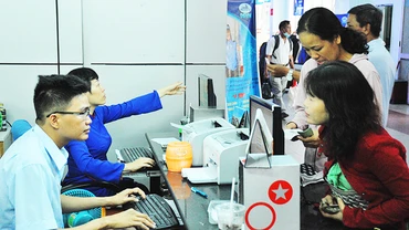 Giảm giá vé tàu dịp lễ 30/4-1/5