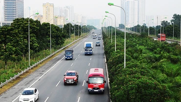 Đầu tư công được khơi thông sẽ thúc đẩy tăng trưởng mạnh mẽ cho năm 2024. Ảnh: HẢI NAM