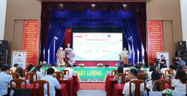 Quang cảnh lễ phát động Cuộc thi “Chung tay vì an toàn giao thông” năm 2024.
