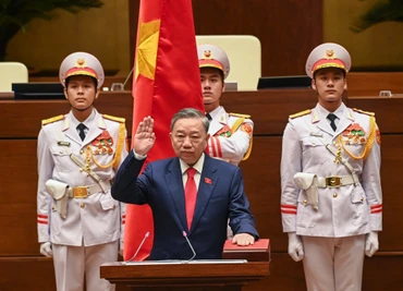 Chủ tịch nước Tô Lâm tuyên thệ nhậm chức. (Ảnh: LINH KHOA)