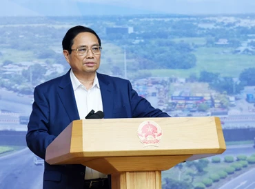 [Ảnh] Thủ tướng Chính phủ Phạm Minh Chính chủ trì Phiên họp thứ 11 của Ban Chỉ đạo các công trình, dự án quan trọng quốc gia 
