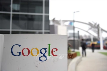 Biểu tượng Google tại California, Mỹ. (Ảnh: AFP/TTXVN)