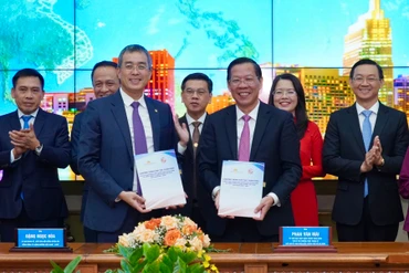UBND Thành phố Hồ Chí Minh và Tổng Công ty Hàng không Việt Nam - Vietnam Airlines ký kết Chương trình hợp tác toàn diện giai đoạn 2023-2027.