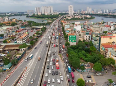 [Ảnh] Giao thông Hà Nội ùn tắc nhẹ sau kỳ nghỉ lễ 2/9