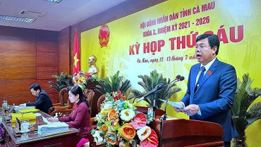 Bí thư Tỉnh ủy Cà Mau phát biểu khai mạc kỳ họp thứ 6 HĐND tỉnh Cà Mau sáng 12/7. 