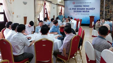 Quang cảnh chương trình Cà phê Doanh nghiệp-Doanh nhân.