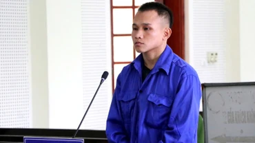 Bị cáo Cụt Khăm Hương tại phiên tòa xét xử.