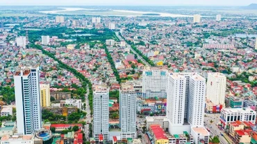 Thành phố Vinh hiện có 33 đơn vị hành chính cấp xã, gồm 24 phường và 9 xã. (Ảnh: SÁCH NGUYỄN)