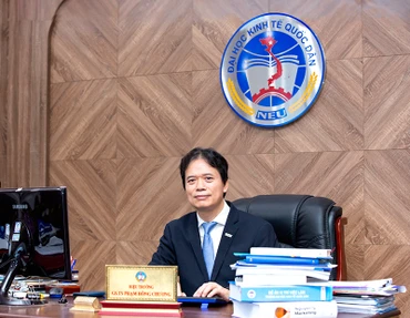 NGƯT, GS, TS Phạm Hồng Chương, Hiệu trưởng Trường đại học Kinh tế Quốc dân.