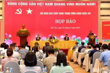 Ban Chấp hành Trung ương Đảng tổ chức Họp báo dưới sự chủ trì của Tổng Bí thư, Chủ tịch nước Tô Lâm.