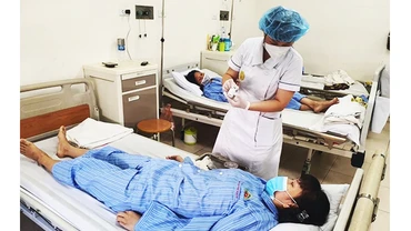 Điều trị một ca ngộ độc thực phẩm tại cơ sở y tế.