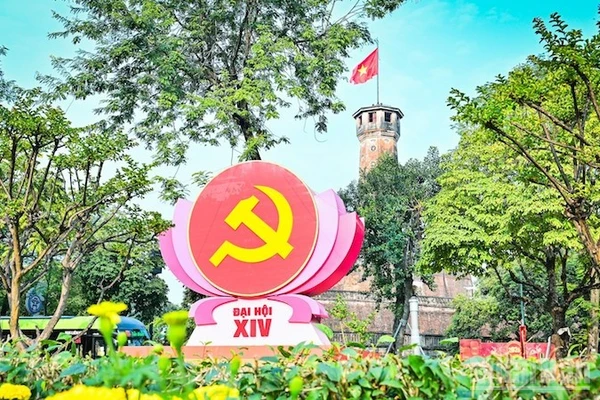 Thủ đô Hà Nội sẽ phát huy vai trò đầu tàu, tạo nền tảng và động lực cho sự phát triển của đất nước trong kỷ nguyên mới. (Ảnh: Bảo Long)