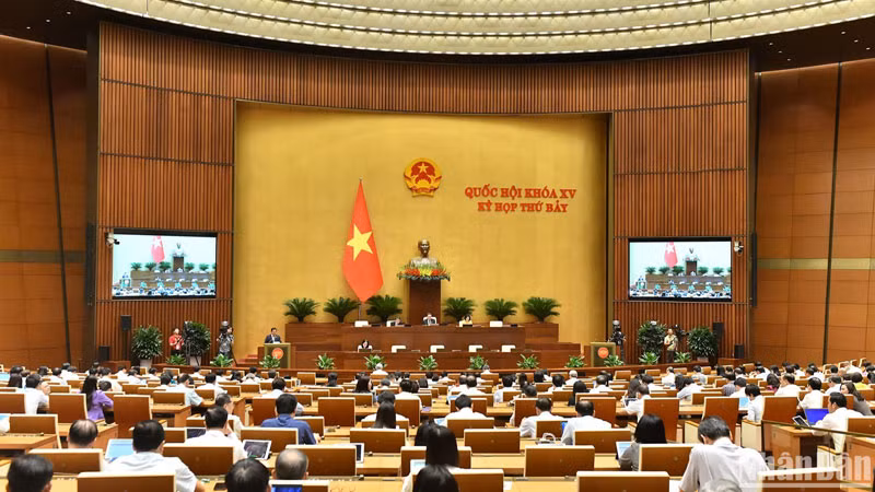 Quang cảnh phiên họp ở hội trường tại Kỳ họp thứ 7, Quốc hội khóa XV, ngày 24/6. (Ảnh: ĐĂNG KHOA)