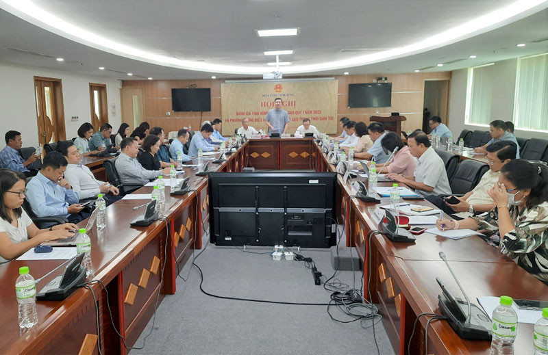 Quang cảnh hội nghị.