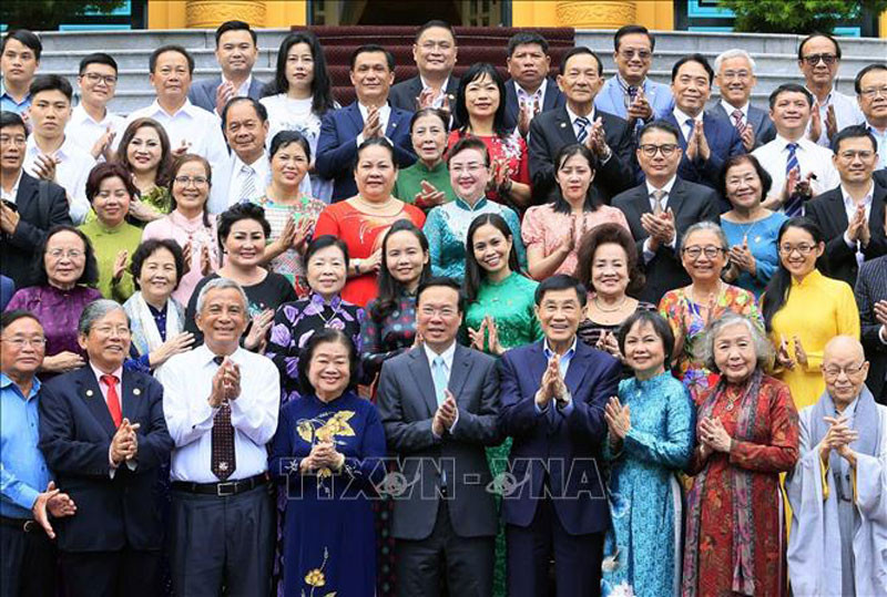 Chủ tịch nước Võ Văn Thưởng với các đại biểu. (Ảnh: TTXVN)