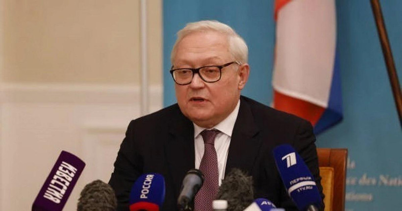 Thứ trưởng Ngoại giao Nga Sergey Ryabkov phát biểu tại một cuộc họp báo ở Geneva, Thụy Sĩ. (Ảnh: Getty Images/TTXVN)