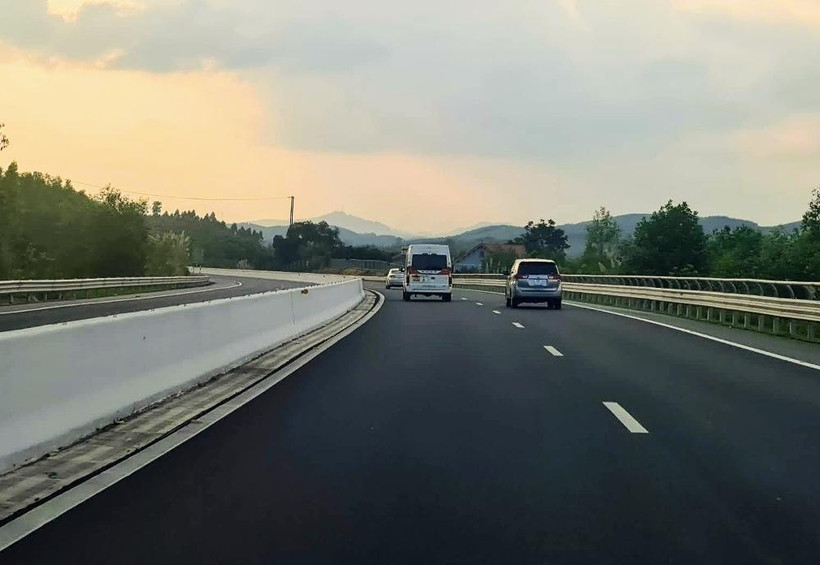 Tuyến cao tốc Bắc Giang-Lạng Sơn.
