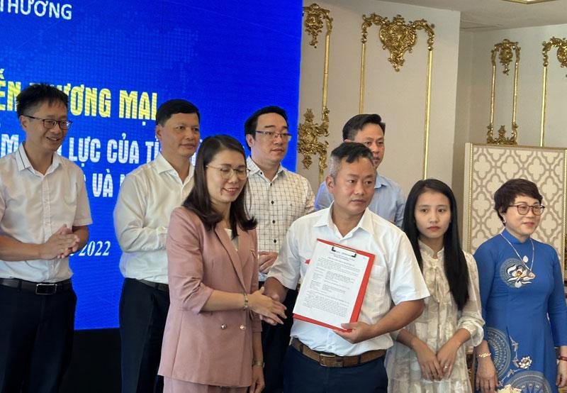 Kết nối tiêu thụ các mặt hàng đặc sản Hà Tĩnh để phân phối trong, ngoài nước