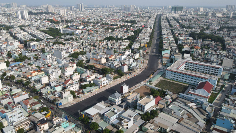 Một góc đô thị quận Bình Tân. (Ảnh: Thế Anh)