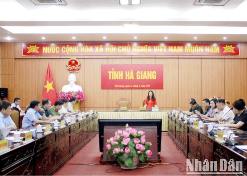 Toàn cảnh cuộc họp Ban chỉ đạo kỳ thi tốt nghiệp Trung học phổ thông năm 2025.