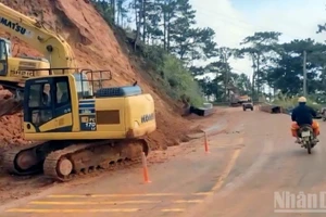 Từ 9 giờ sáng 11/12, thông tuyến trở lại đèo D'Ran, cùng với đèo Prenn, Mimosa cũng đã cho phép lưu thông trở lại, hiện cửa ngõ vào Đà Lạt cơ bản thông suốt.