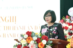 Thứ trưởng Tư pháp Đặng Hoàng Oanh phát biểu chỉ đạo tại hội nghị. (Ảnh: TL)