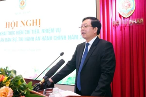 Phó Thủ tướng Chính phủ Hồ Quốc Dũng phát biểu chỉ đạo tại hội nghị. (Ảnh: TL)