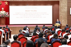Hội nghị của Ban Thường vụ Thành ủy Hà Nội học tập, nghiên cứu, triển khai thực hiện Nghị quyết và Chương trình hành động thực hiện Nghị quyết Đại hội đại biểu Đảng bộ thành phố Hà Nội lần thứ 18, nhiệm kỳ 2025-2030.