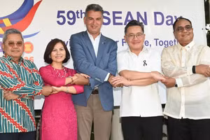 Các đại biểu tham dự Lễ kỷ niệm 59 năm Ngày thành lập ASEAN tại Thủ đô Athens (Hy Lạp). (Ảnh: Đại sứ quán Việt Nam tại Hy Lạp)