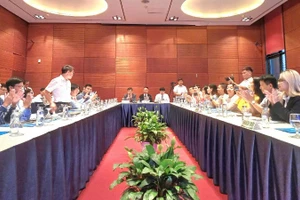 Đại biểu tham dự hội thảo “Mô hình kinh tế tuần hoàn: Hiệu quả cho doanh nghiệp và môi trường”.