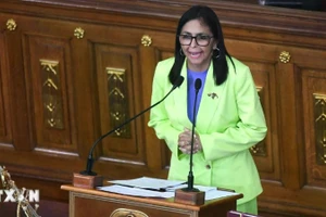 Tổng thống lâm thời Venezuela Delcy Rodriguez phát biểu tại Caracas. (Nguồn: THX/TTXVN)
