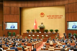 Quang cảnh phiên bế mạc Kỳ họp thứ nhất, Quốc hội khóa XVI. (Ảnh: DUY LINH)