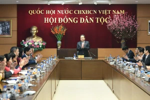 Chủ tịch Quốc hội Trần Thanh Mẫn chủ trì làm việc với Hội đồng Dân tộc của Quốc hội. (Ảnh: DUY LINH) 