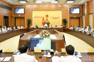 Quang cảnh phiên họp thứ 2 của Ủy ban Thường vụ Quốc hội. (Ảnh: DUY LINH)