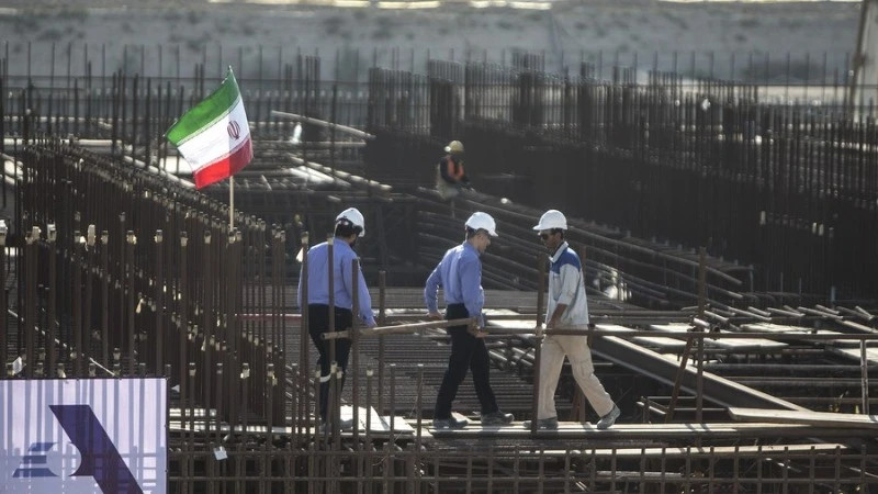 Ảnh minh họa: Công trường xây dựng giai đoạn 2 của Nhà máy điện hạt nhân Bushehr của Iran ở Bushehr, miền nam Iran, vào ngày 10/11/2019. (Ảnh: XINHUA)