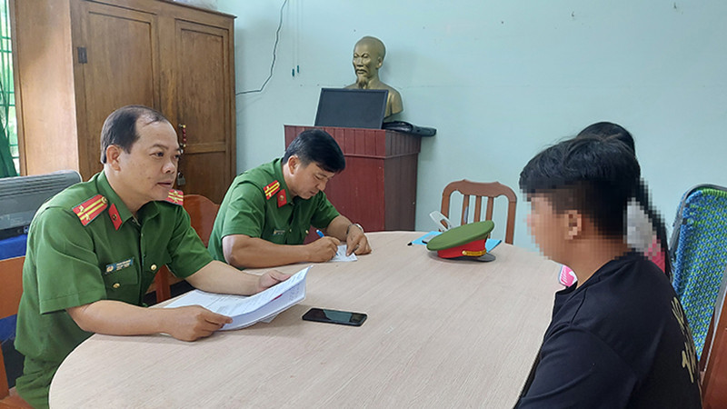 N.V.T. tại cơ quan Công an.