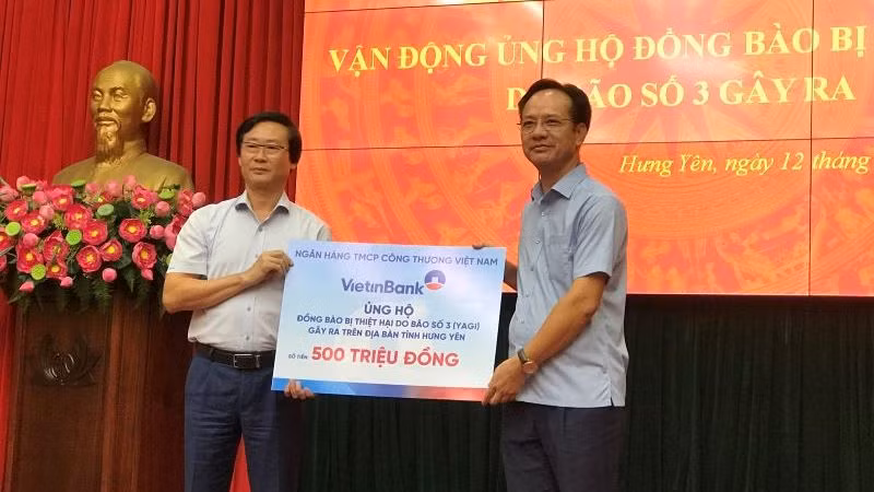 Ngay tại lễ phát động, các cơ quan, đơn vị, doanh nghiệp, cá nhân đã ủng hộ hơn 2,6 tỷ đồng cho đồng bào bị thiệt do bão số 3 gây ra.