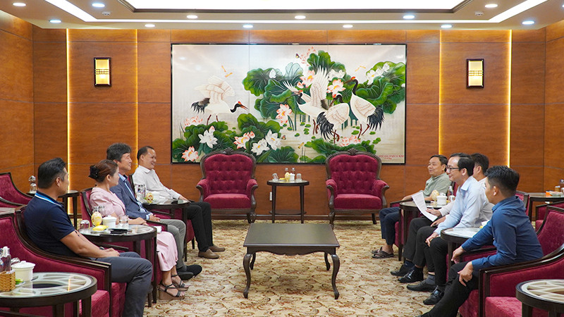 Quang cảnh buổi gặp mặt. (Ảnh: HỮU NGHĨA)