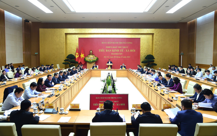 Quang cảnh phiên họp.