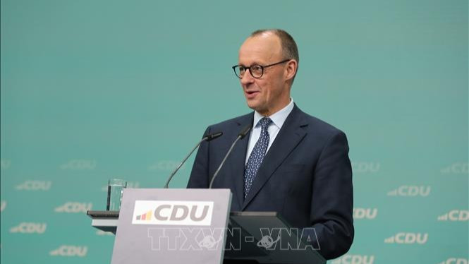 Ông Friedrich Merz phát biểu tại cuộc họp báo ở Berlin. (Ảnh tư liệu: THX/TTXVN)