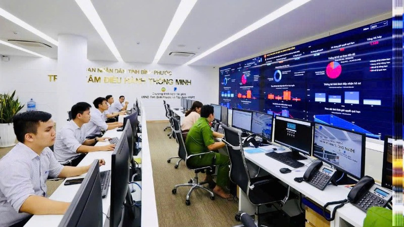 Gỡ rào cản về thể chế, chính sách sẽ giúp doanh nghiệp bứt phá trong nền kinh tế số. (Ảnh: THÚY QUỲNH)