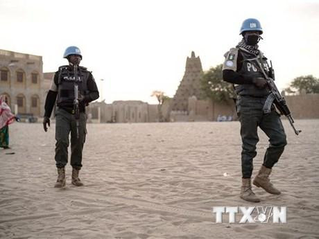 Lực lượng MINUSMA tuần tra tại Timbuktu, Mali. (Ảnh: AFP/TTXVN)